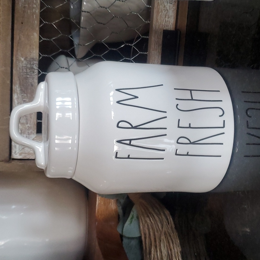 Rae Dunn FARM FRESH